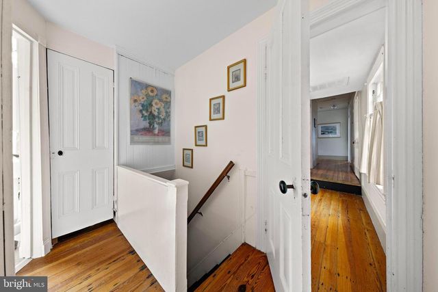 109 CENTRE ST, Beach Haven, NJ 08008