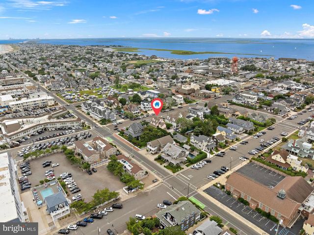 109 CENTRE ST, Beach Haven, NJ 08008