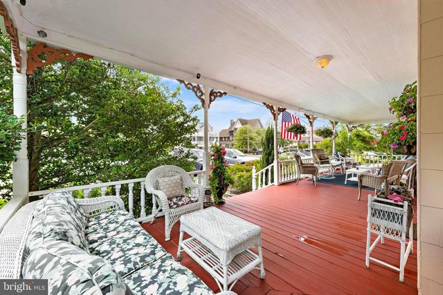 109 CENTRE ST, Beach Haven, NJ 08008