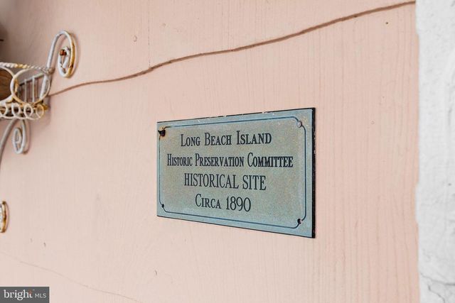 109 CENTRE ST, Beach Haven, NJ 08008