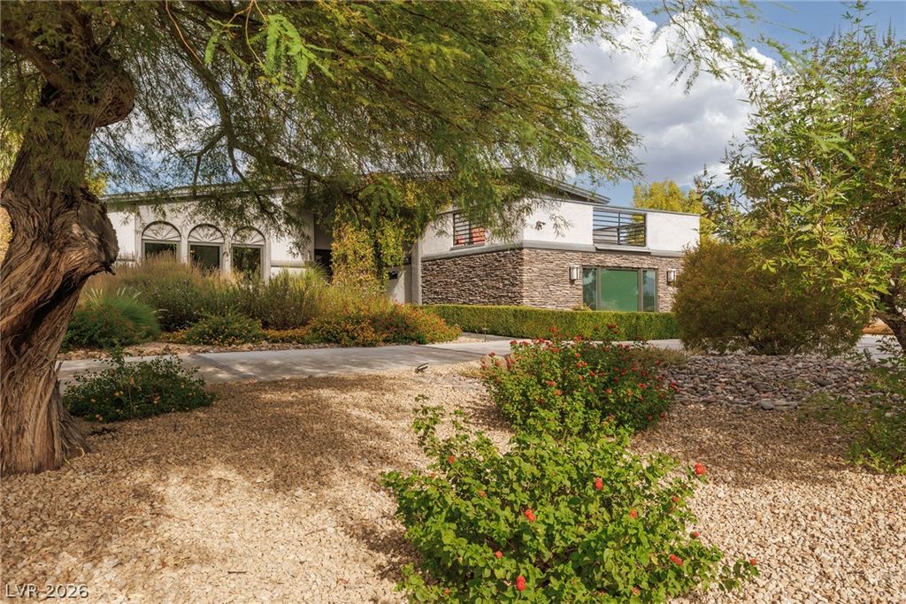 5285 North Chieftain Street, Las Vegas, NV 89149 — photo 3