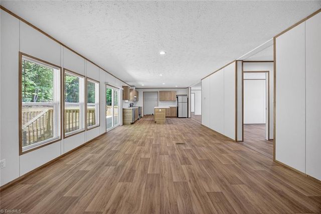 245 Harvick Lane, Lexington, NC 27292