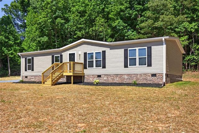245 Harvick Lane, Lexington, NC 27292