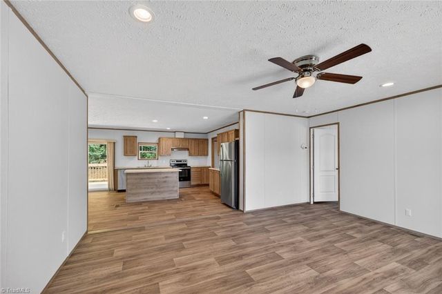 245 Harvick Lane, Lexington, NC 27292