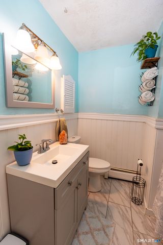 41 Saxon Road, Wethersfield, CT 06109