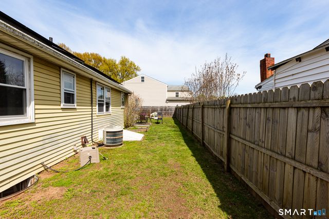 41 Saxon Road, Wethersfield, CT 06109