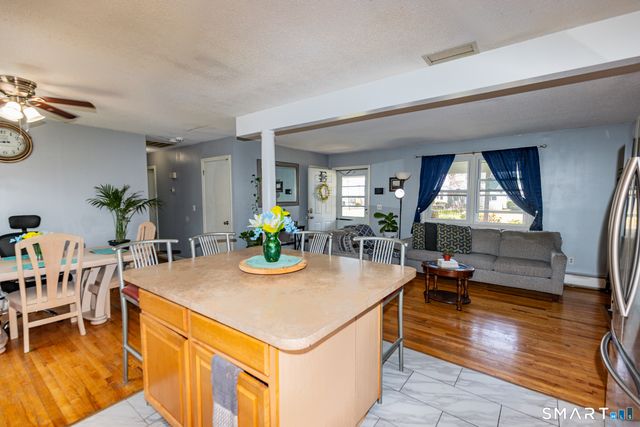 41 Saxon Road, Wethersfield, CT 06109
