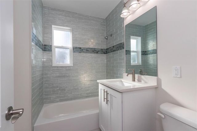 1330 NE 41st Court, Pompano Beach, FL 33064