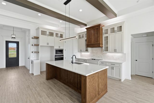2004 Forest Bridge Drive, Azle, TX 76020