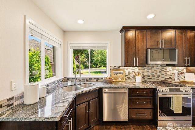 4111 NW 19th Avenue, Gig Harbor, WA 98335