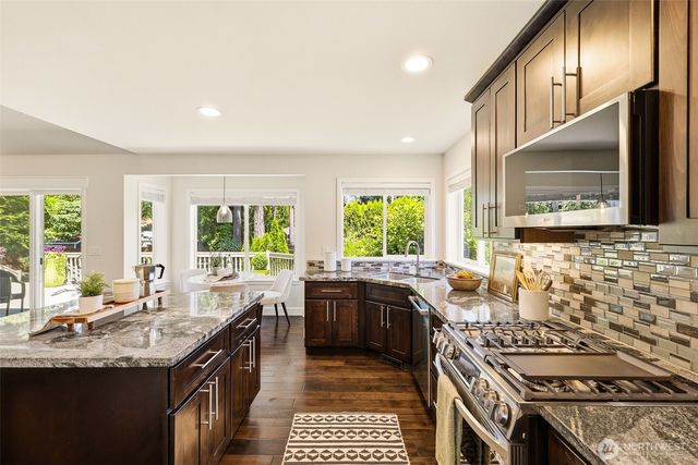 4111 NW 19th Avenue, Gig Harbor, WA 98335