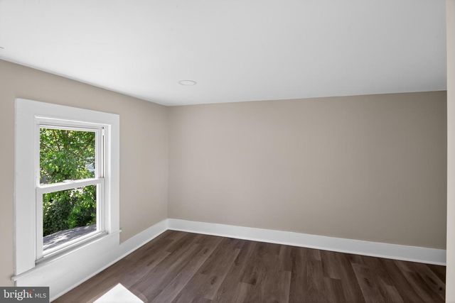 10 W EAST ST, Delmar, MD 21875