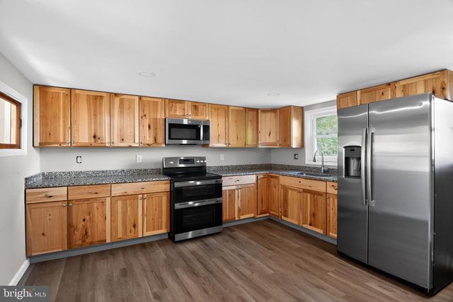 10 W EAST ST, Delmar, MD 21875