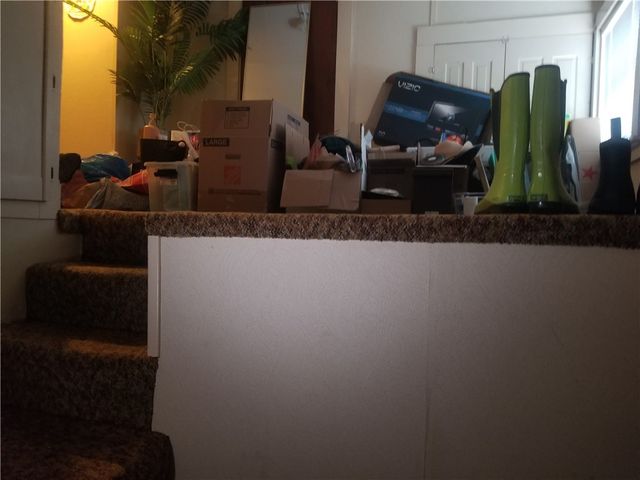 27 Hillcrest Avenue, Pawtucket, RI 02860