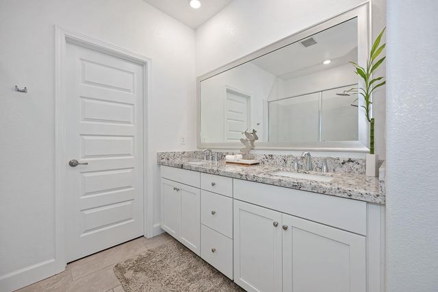 1137 Sierra Morena Way, Roseville, CA 95747