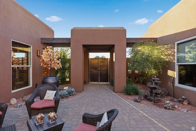 41 BOULDER CIR, Santa Clara, UT 84765