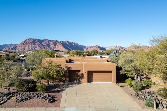 41 BOULDER CIR, Santa Clara, UT 84765