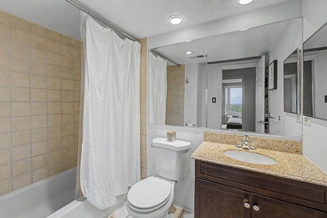 1 Renaissance Place 1105, Palatine, IL 60067