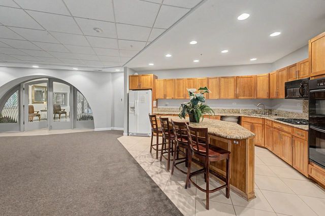 1 Renaissance Place 1105, Palatine, IL 60067