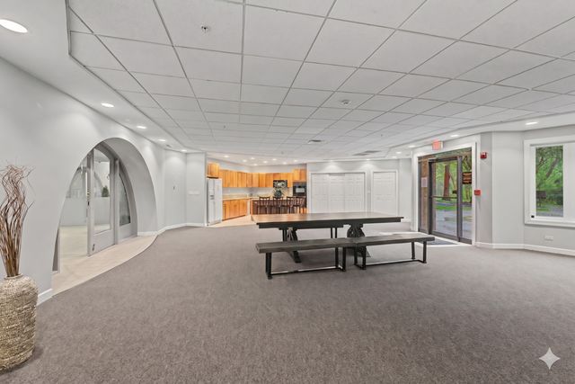 1 Renaissance Place 1105, Palatine, IL 60067