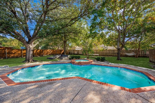 6624 Windrock Road, Dallas, TX 75252