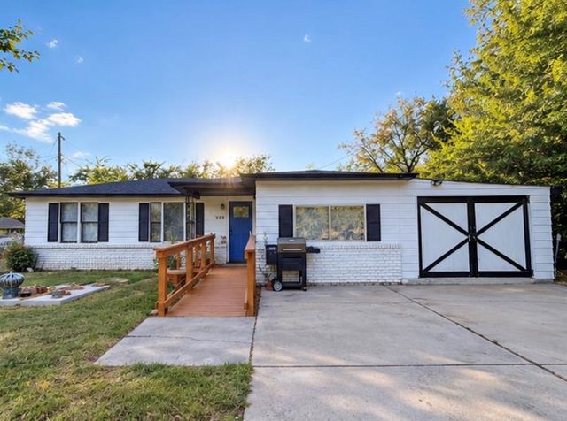 222 S Cook Avenue, Norman, OK 73071