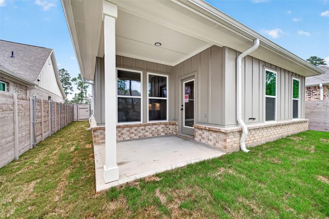 11223 Moccasin Drive, Montgomery, TX 77316