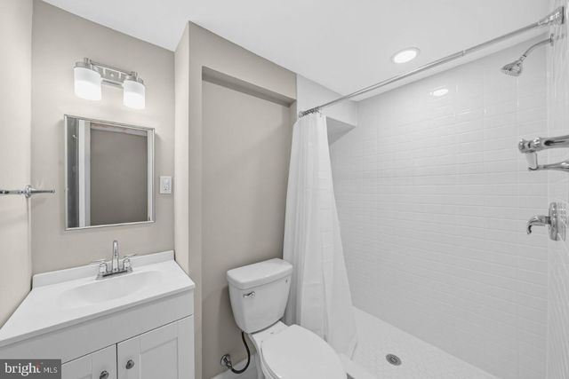 113 BOOKHAM LN, Gaithersburg, MD 20877