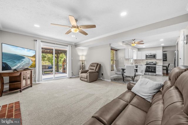 113 BOOKHAM LN, Gaithersburg, MD 20877