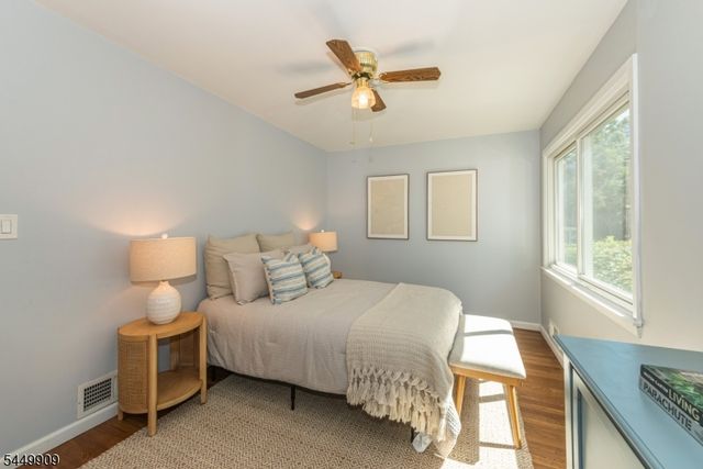 8 Judith Pl, Wayne Twp., NJ 07470