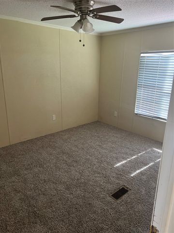 5290 County Road 3229, Lone Oak, TX 75453