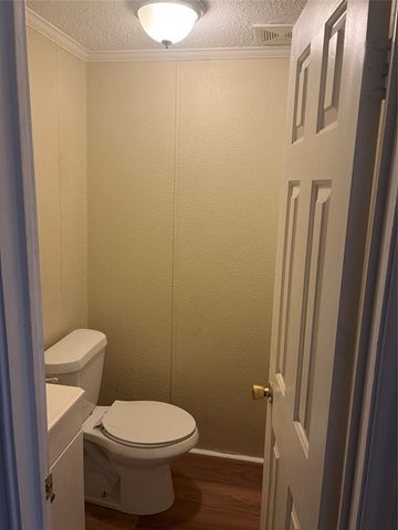 5290 County Road 3229, Lone Oak, TX 75453