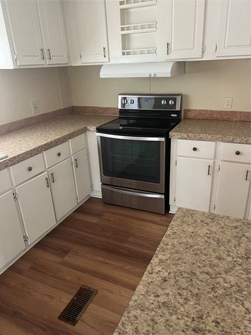 5290 County Road 3229, Lone Oak, TX 75453