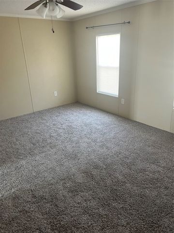 5290 County Road 3229, Lone Oak, TX 75453