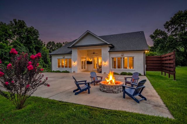 1089 Old Williamsport Pike, Columbia, TN 38401
