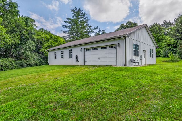 1089 Old Williamsport Pike, Columbia, TN 38401