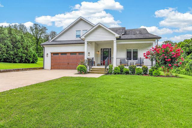 1089 Old Williamsport Pike, Columbia, TN 38401