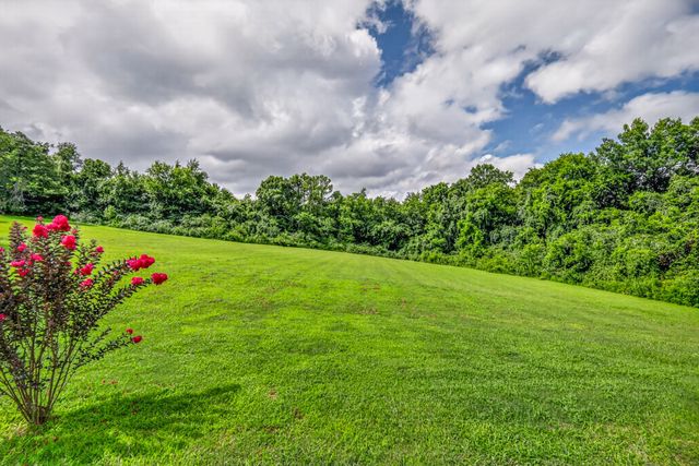1089 Old Williamsport Pike, Columbia, TN 38401