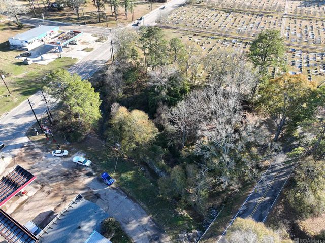 1412 N River Rd, Denham Springs, LA 70726