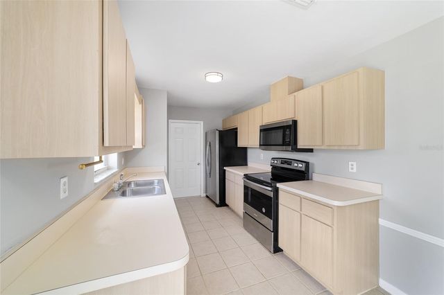 177 LARCH ROAD, Ocala, FL 34480