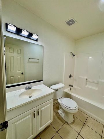 724 NW 115th Street Street, Oklahoma City, OK 73114