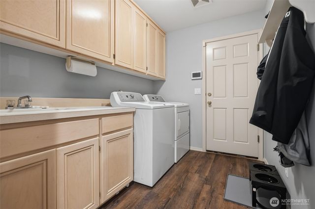 3729 SW Galway Court, Port Orchard, WA 98367