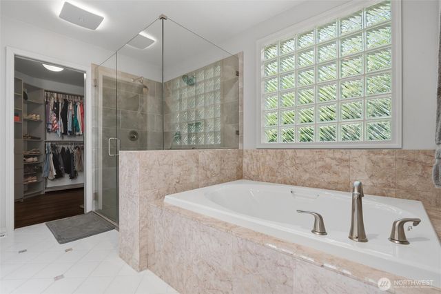 3729 SW Galway Court, Port Orchard, WA 98367