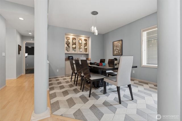 3729 SW Galway Court, Port Orchard, WA 98367