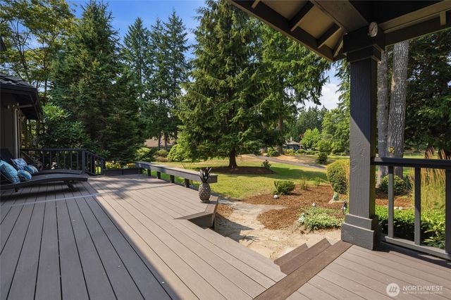 3729 SW Galway Court, Port Orchard, WA 98367