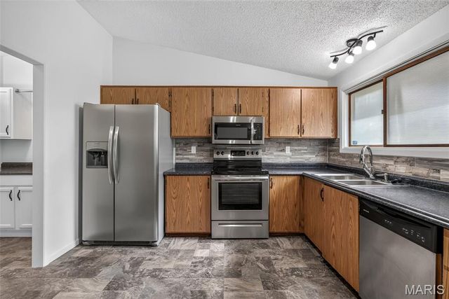 1438 Rue Riviera, Bonne Terre, MO 63628