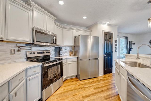 188 Mt Moriah RD, Eagle Rock, VA 24085