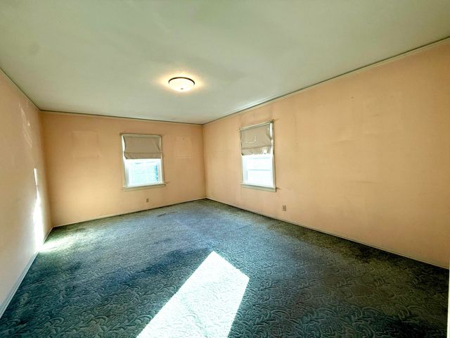 339 N 9th Street, Klamath Falls, OR 97601