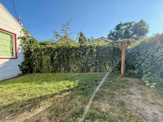 339 N 9th Street, Klamath Falls, OR 97601