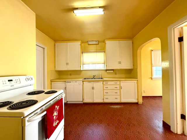 339 N 9th Street, Klamath Falls, OR 97601